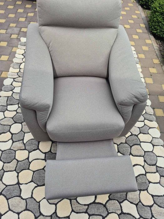 Крісло реклайнер