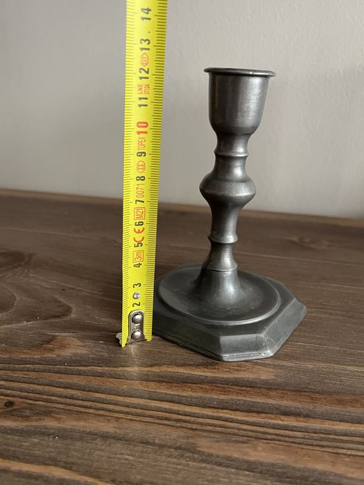 Świecznik odlew cyna antyk