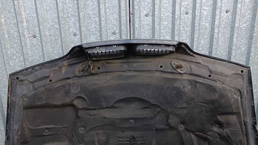 Czarna Maska Bmw E39 sedan kombi kolor black-sapphire metallic 475/9