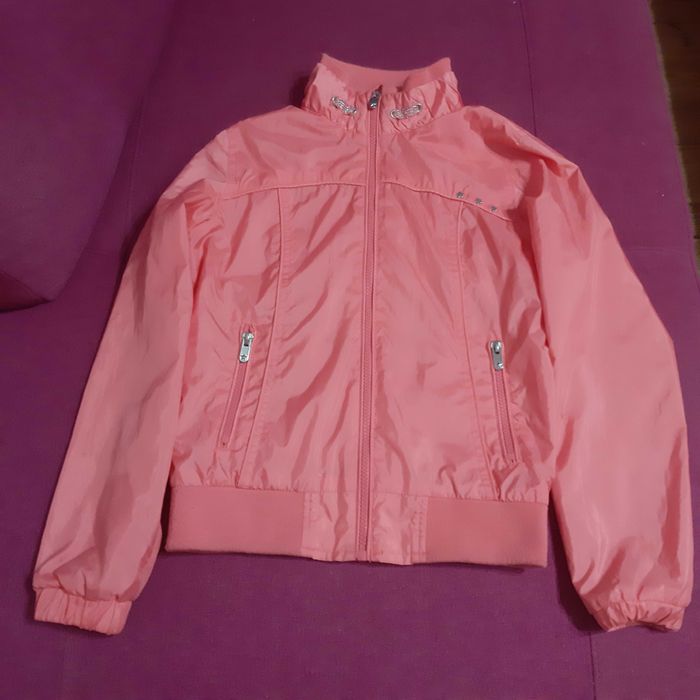 Вітровка зріст 146