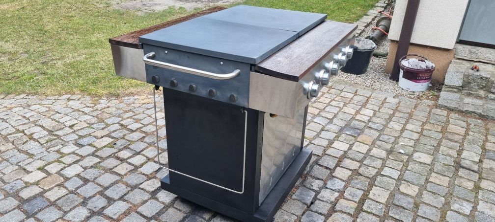 Wielki grill gazowy 5 Palników BENE DONI BBQ Pro 2