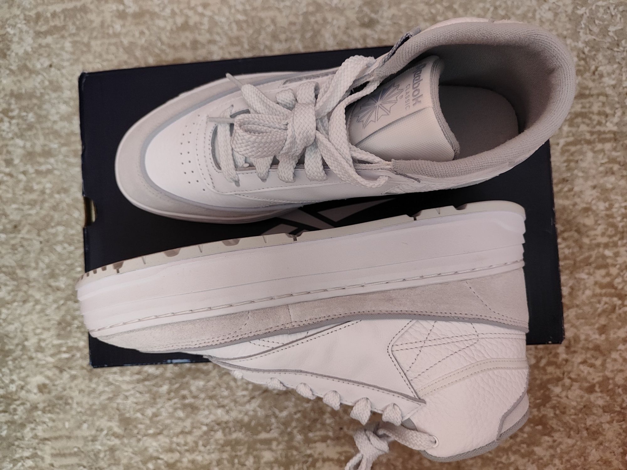 Шкіряні кросівки  Reebok, оригінал