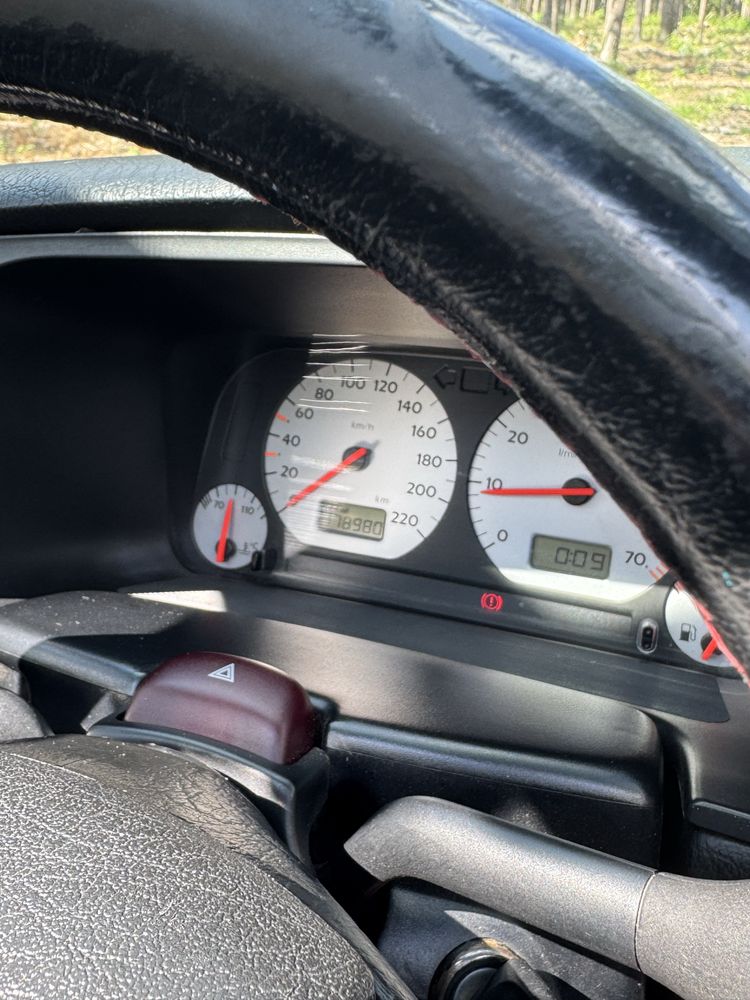 Volkswagen Golf 3 Cabrio limitowana edycja  Bon Jovi