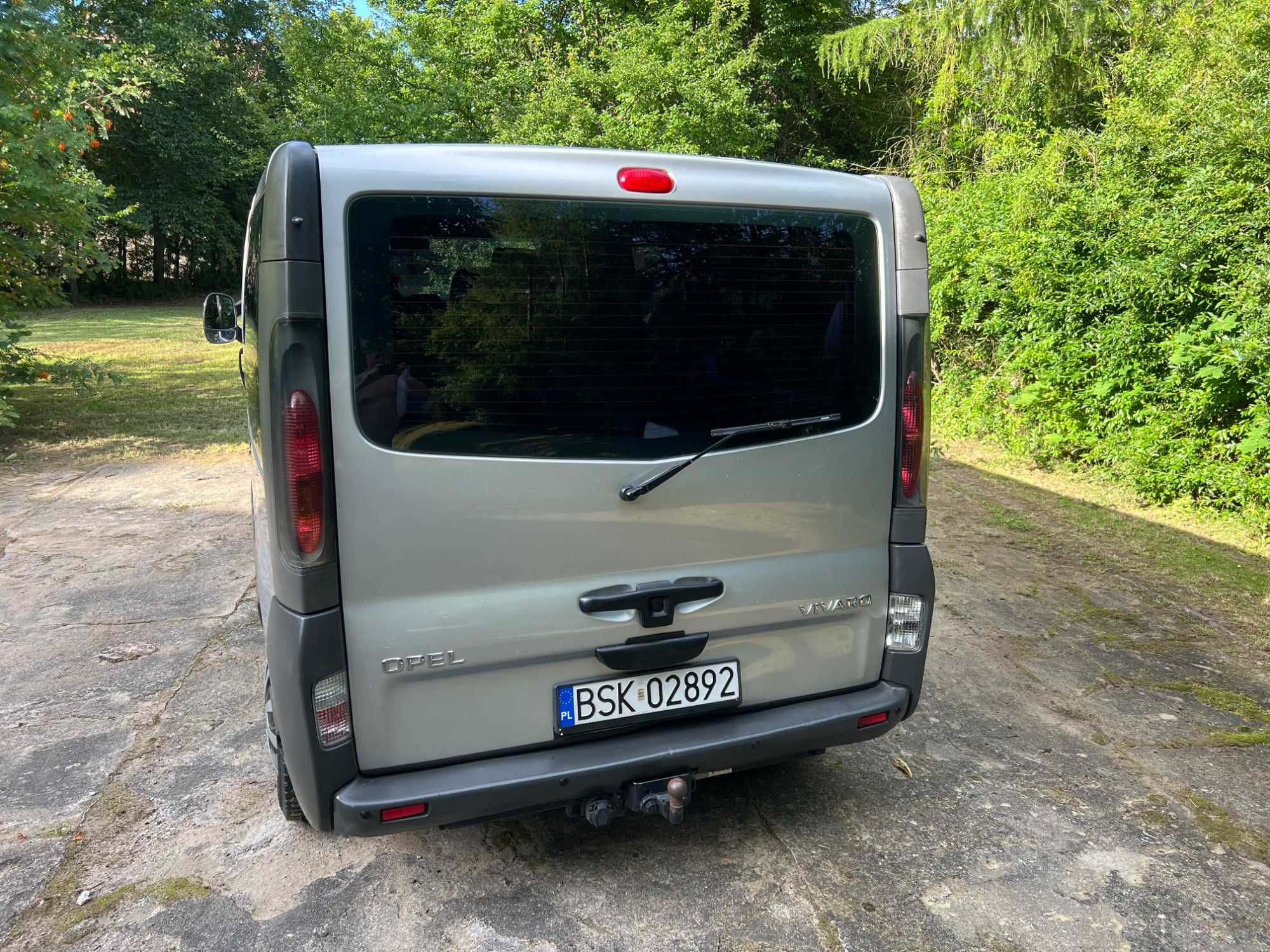 Opel Vivaro L2H1 2.0 Benzyna + Gaz 2006r 8-Osobowy Telewizor 384tys.km