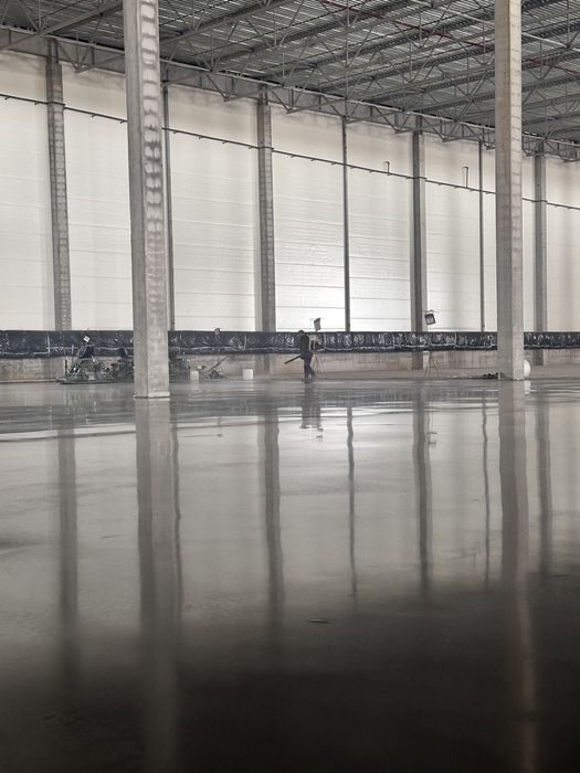 Промислові бетонні підлоги з топінгом, армування, бетонування