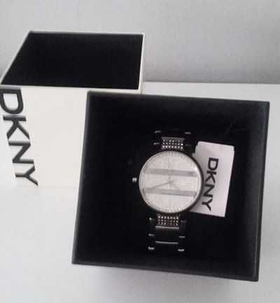 DKNY Donna Karan-zegarek swarovski