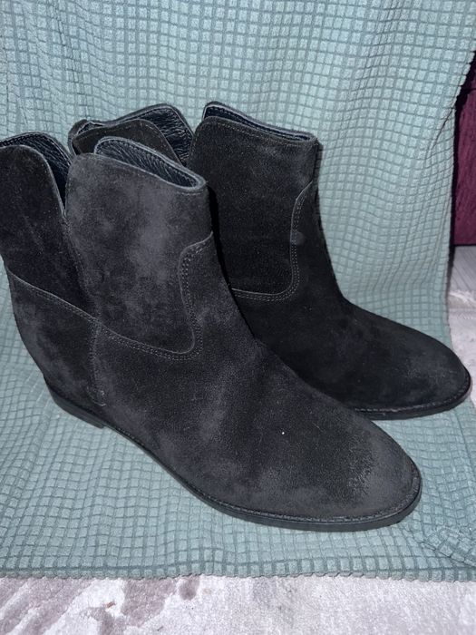 Ботинки демисезонные замшевые