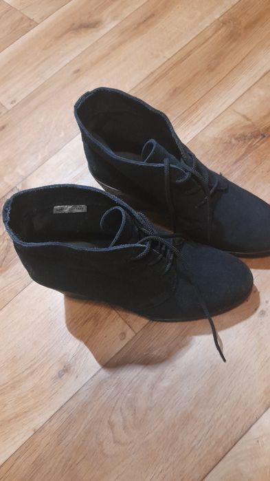 Димисизонные замшивые ботиночки