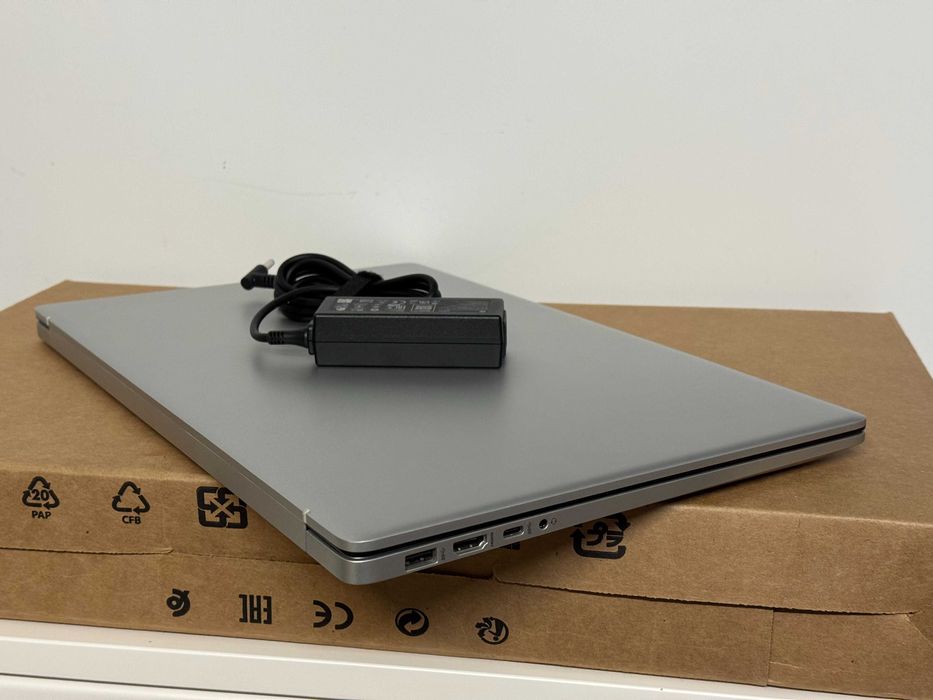 Ноутбук HP 17.3" IPS 16GB/512GB SSD Intel i3-1125G4 (8потоков)