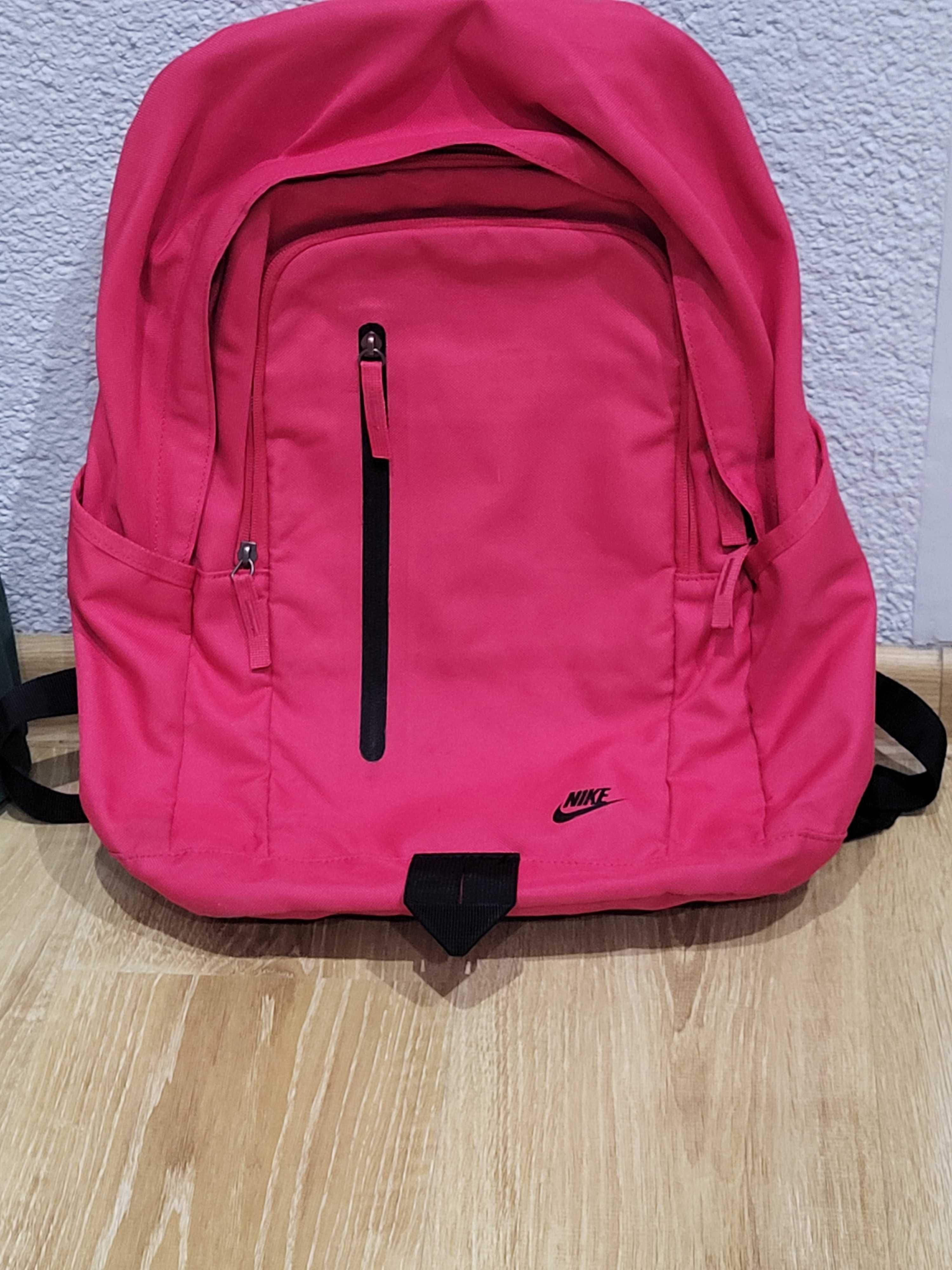 Plecak dla dziewczynki Nike