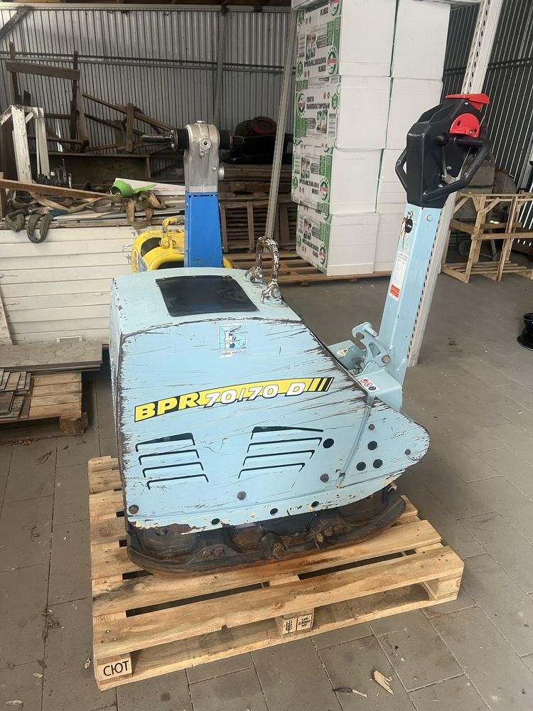 Віброплита Bomak , Weber , Wacker  23 року
