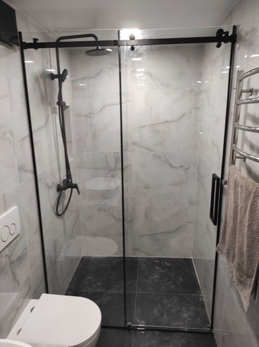 Душові кабіни під замовлення