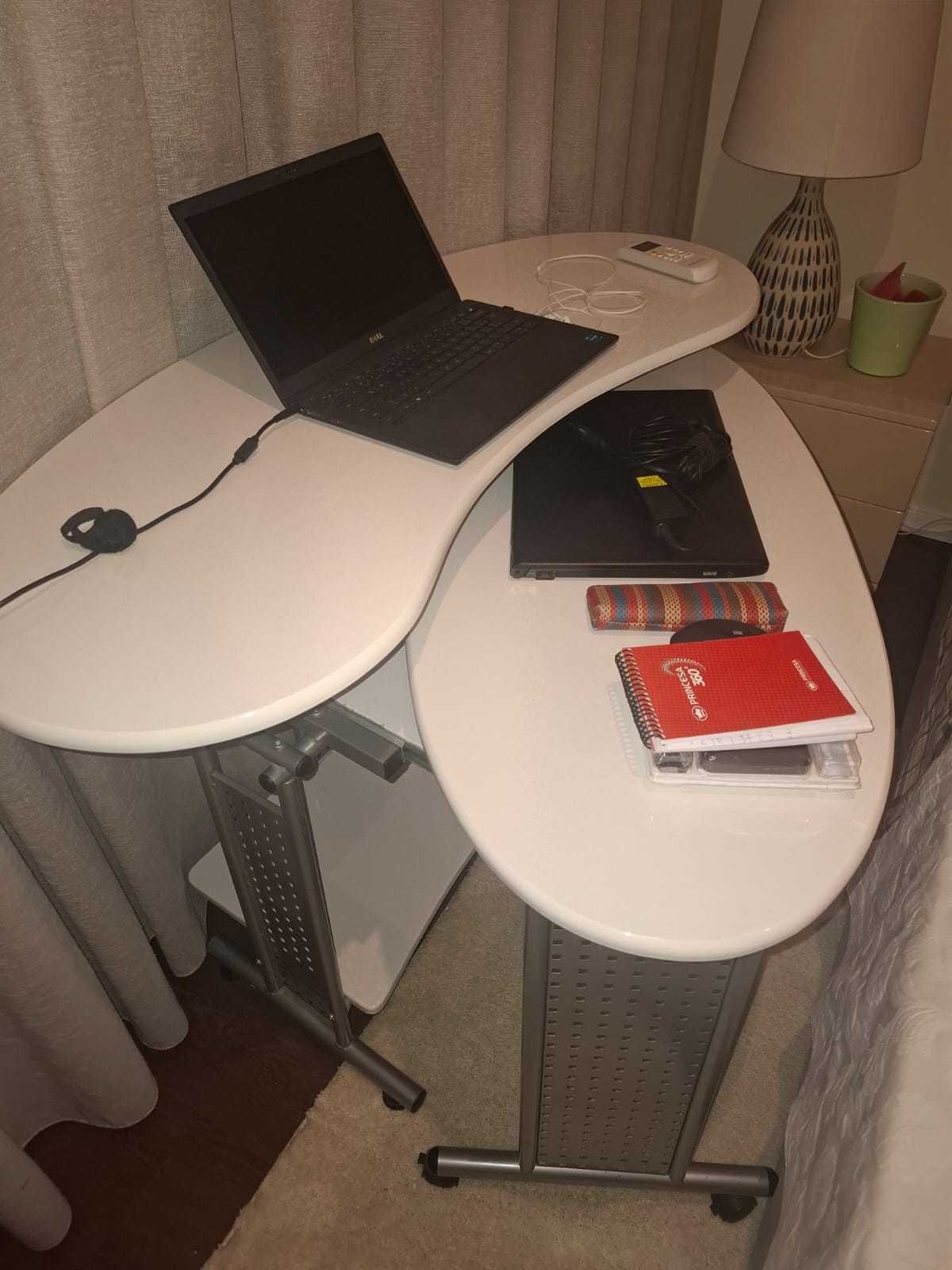 Escrivaninha e Mesa escritório