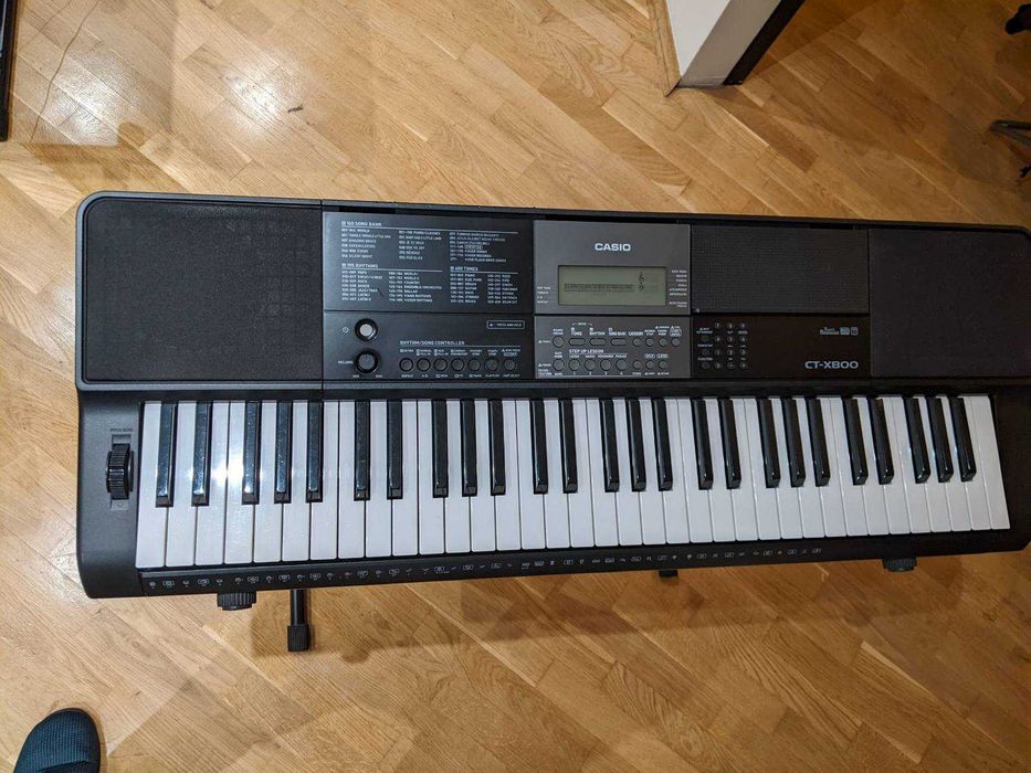 Синтезатор Casio CT-X800