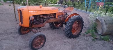 Sprzedam traktor fiat 211