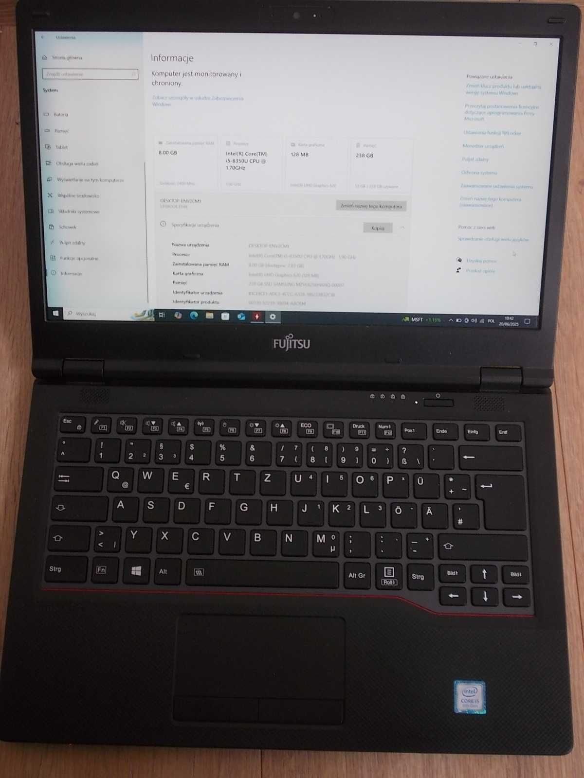 Fujitsu Lifebook E548 Core i5-8350U 8GB DDR4 256GB NVMe