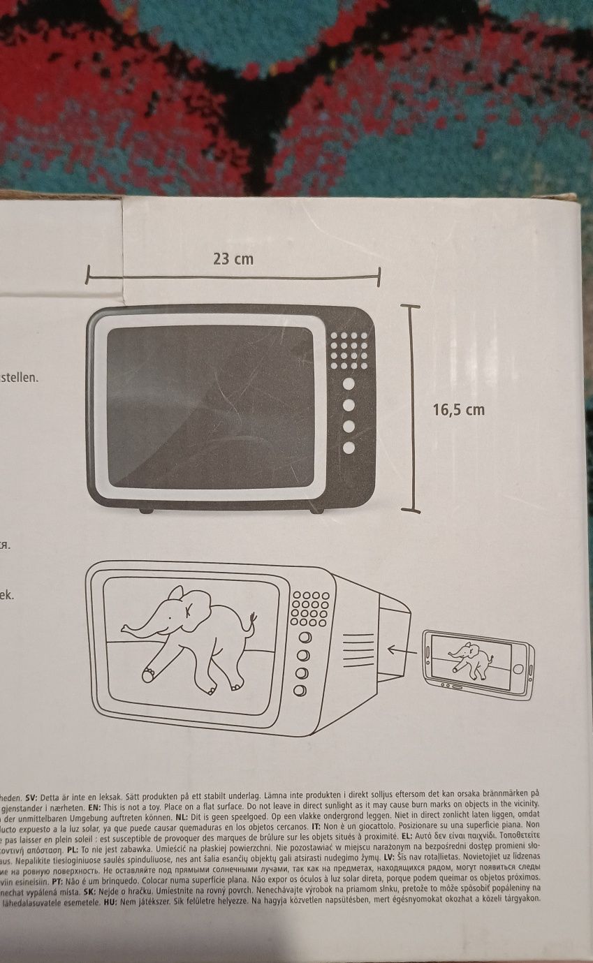 Smartphone - TV. "Telewizor" powiększający obraz z telefonu :) 20zł