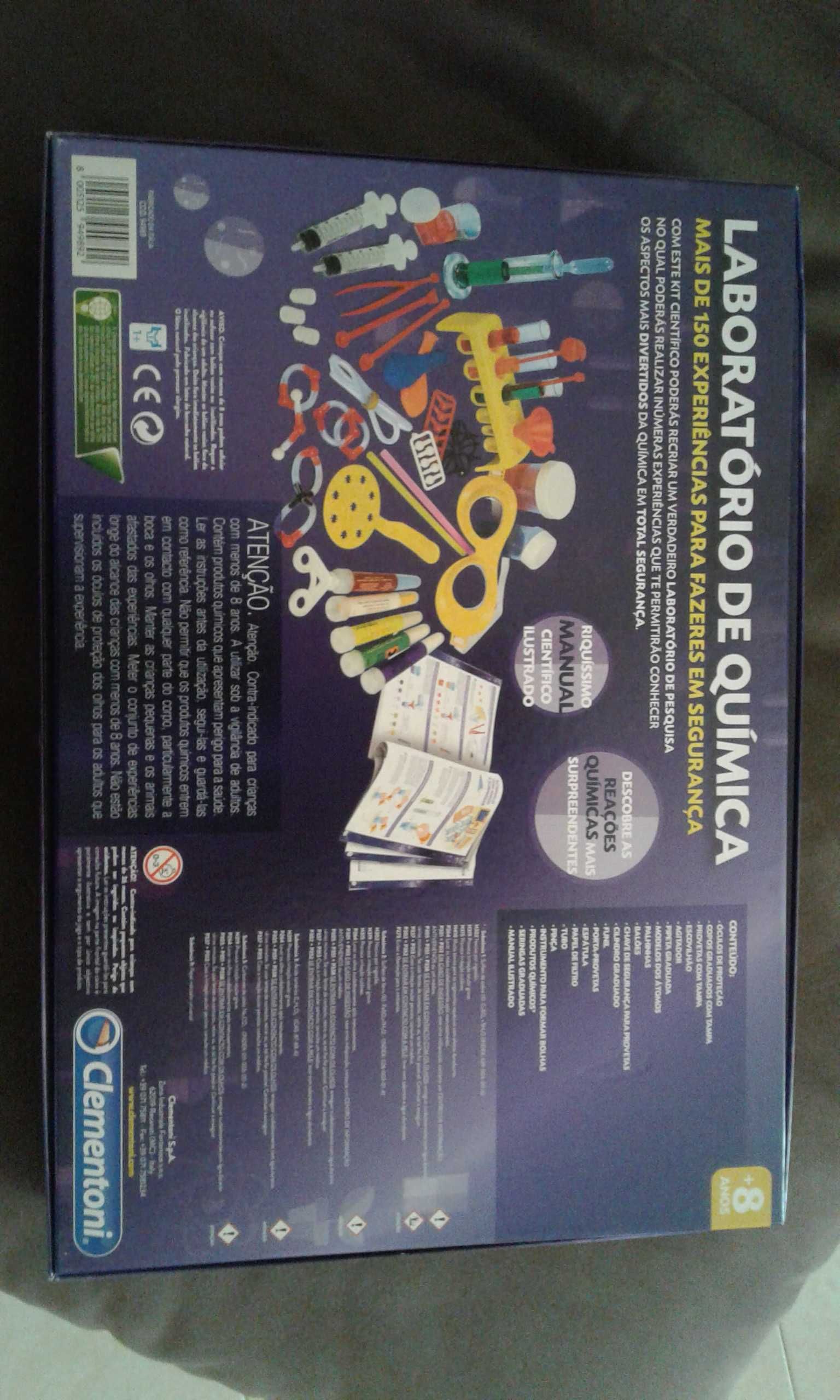 Laboratório de Química para crianças