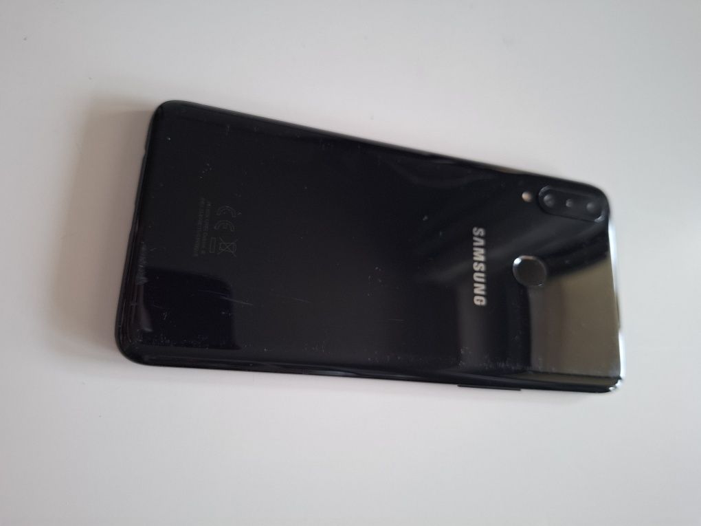Telefon samsung a20s 32G czarny