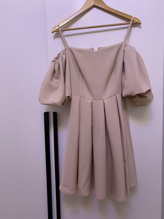 Коктельна сукня