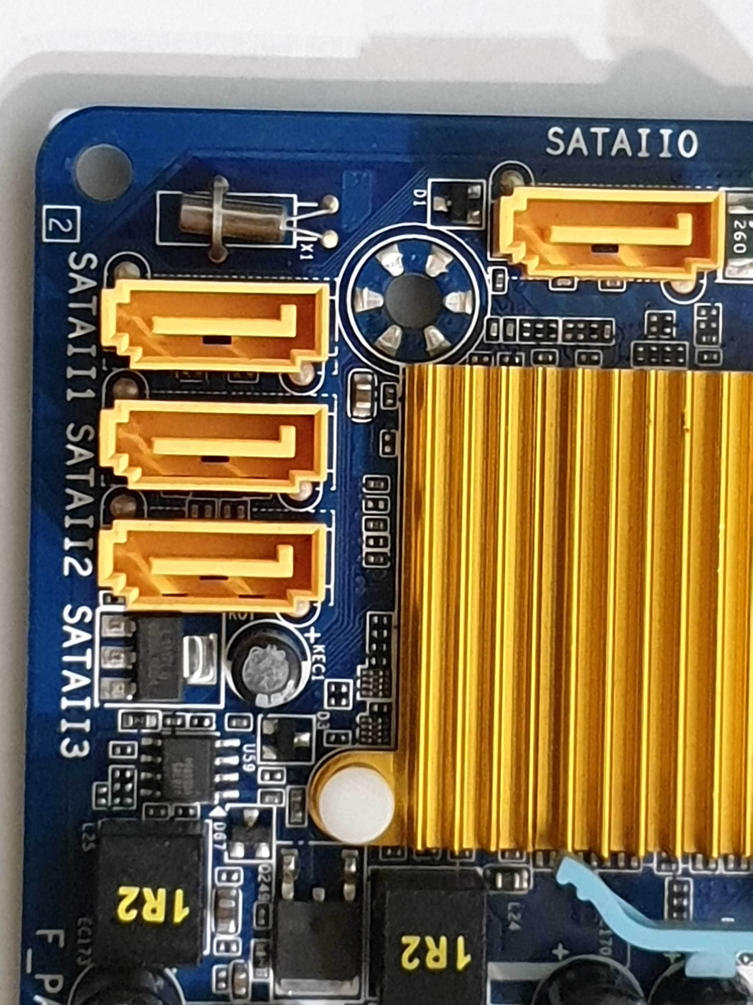 Płytę główną GIGABYTE GA-G31M-ES2L sprzedam