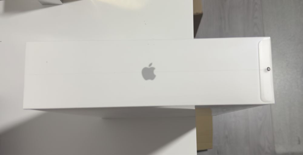 Apple Macbook Air 13” 256gb selado original cinza