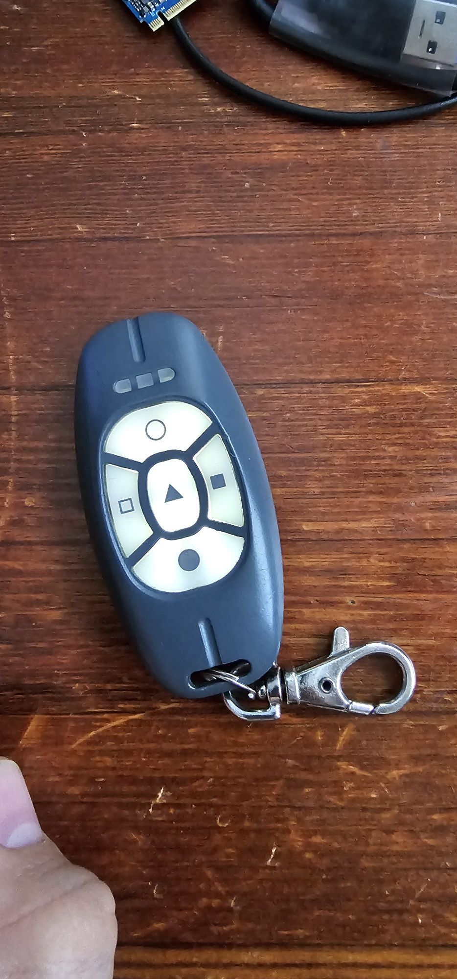 pilot abax satel APT-100