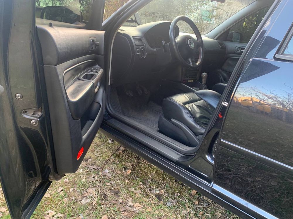 Golf 4 оригінальний GTI. 1.8т AGU 200к.с. шкіряний салон recaro