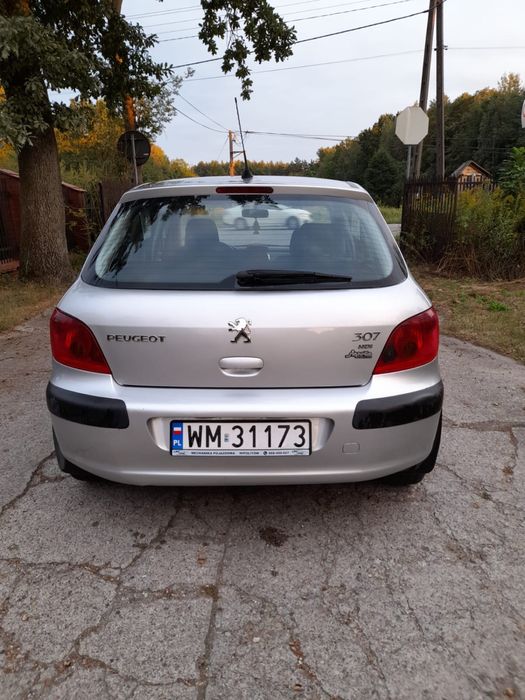Sprzedam samochód osobowy Peugeot