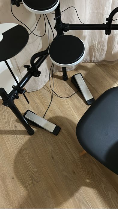 Bateria Eléctrica Roland TD-02K V-Drums