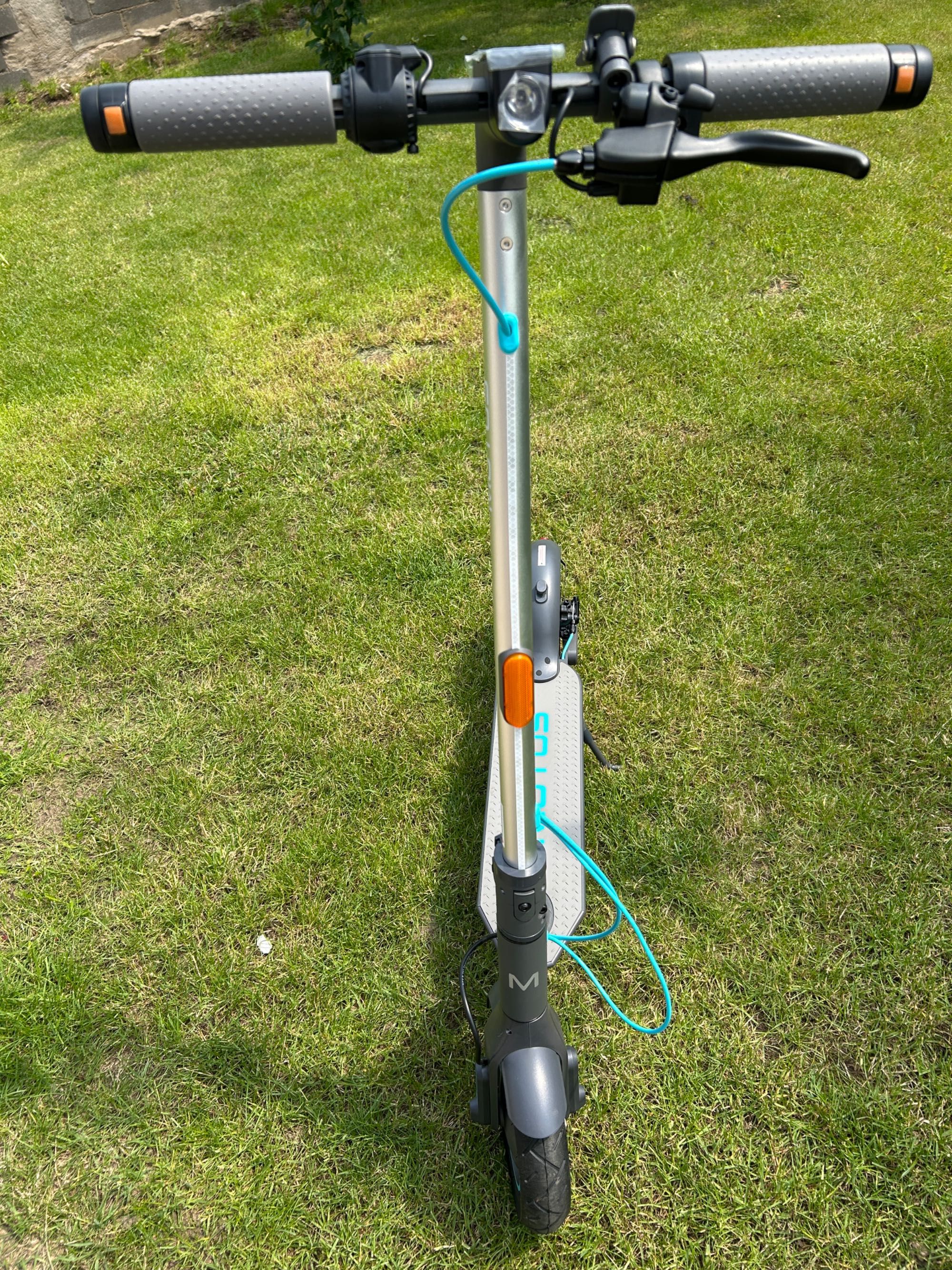 Hulajnoga elektryczna Motus Scooty 10 lite 2022