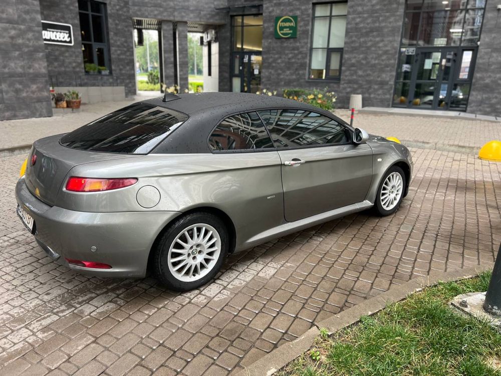 Alfa romeo GT turbo