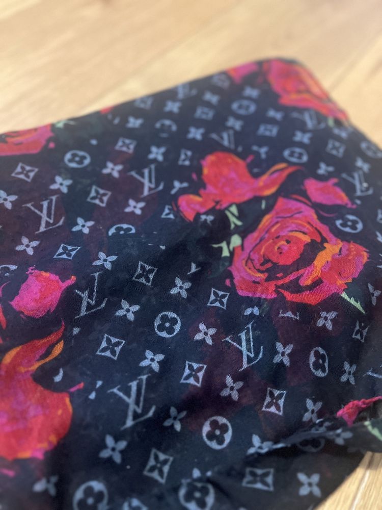 Chusta szal louis vuitton LV