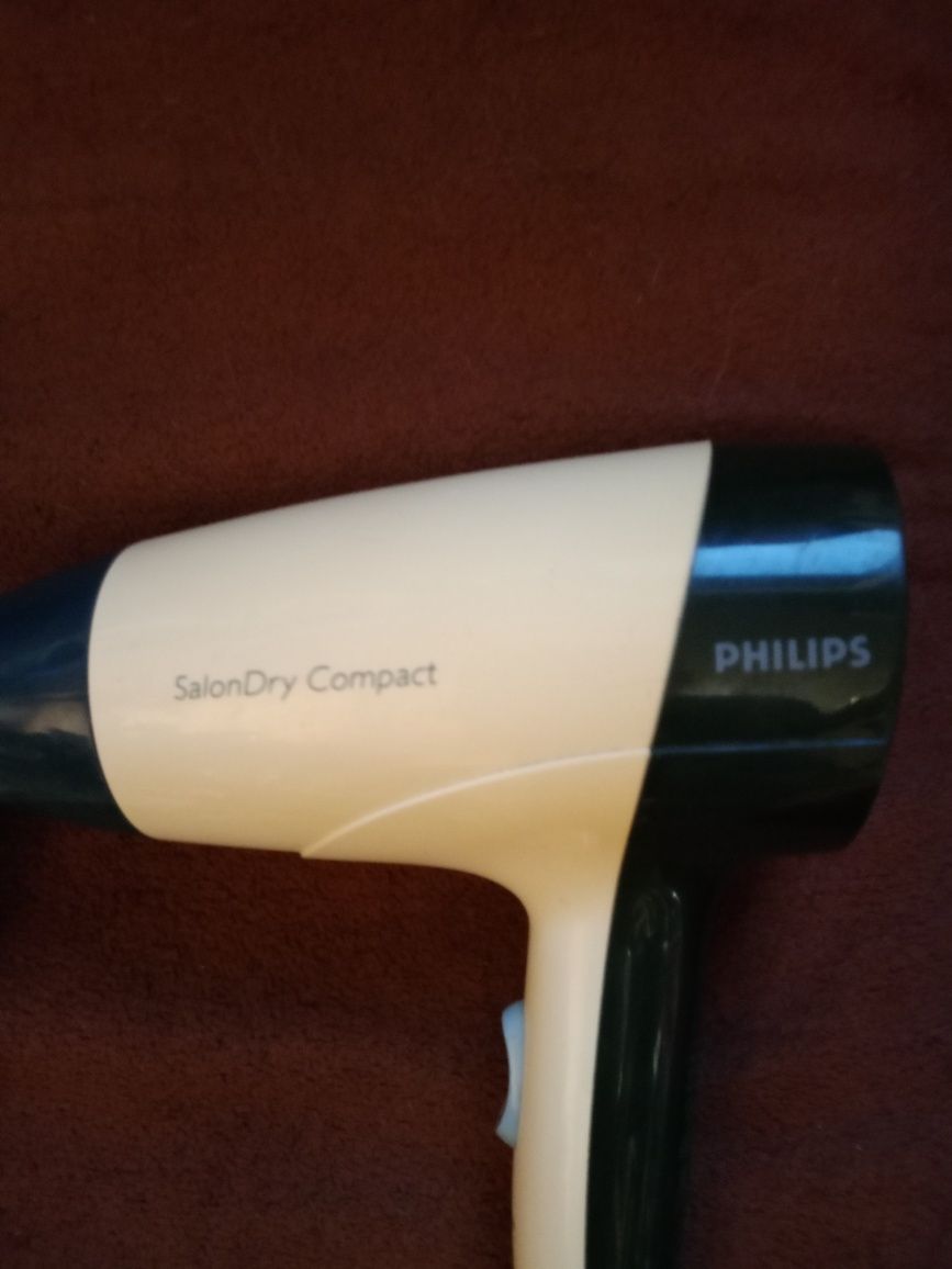Фен Phillips 1400W