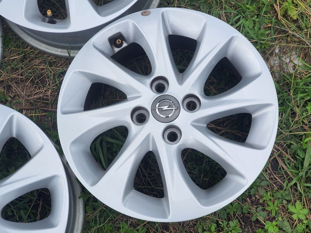 Alufelgi 15 Opel Karl 4x100 ET50 TPMS Czujniki ciśnienia