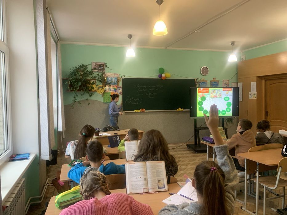 Репетитор з укр мови та англ мови! Індивідуальний підхід!