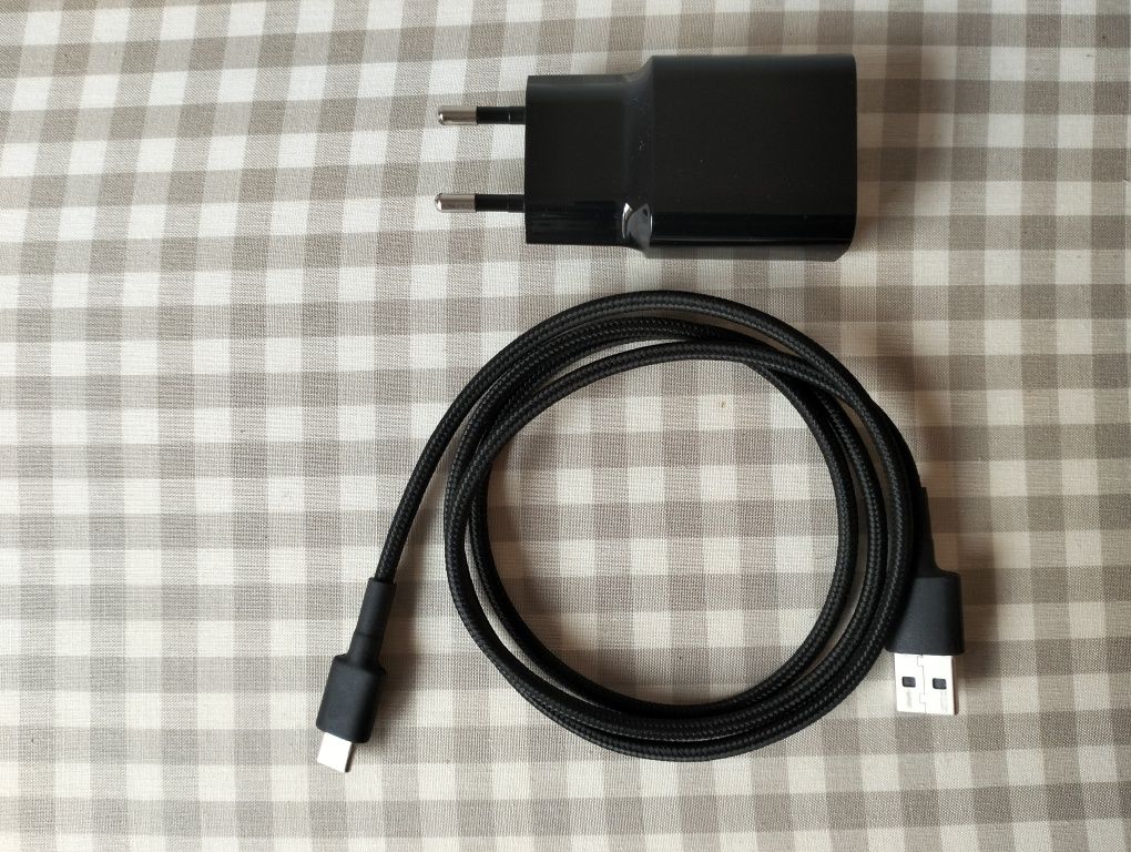 Carregador Rápido 2A e cabo USB C Braided Xiaomi