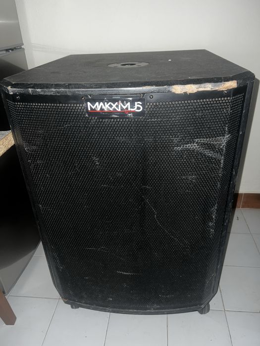 2 Graves ALTO TS 318S 2000W Amplificado