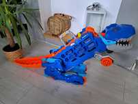 Hot wheels T-Rex Mega Transporter Dinozaur