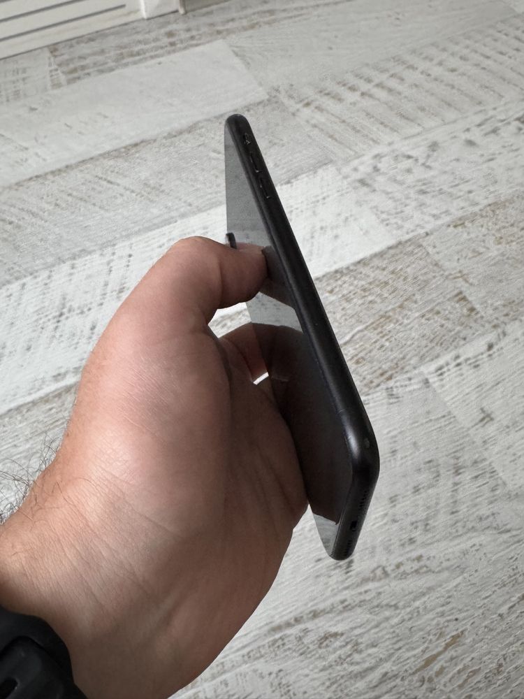 iPhone XR 64Gb Neverlock