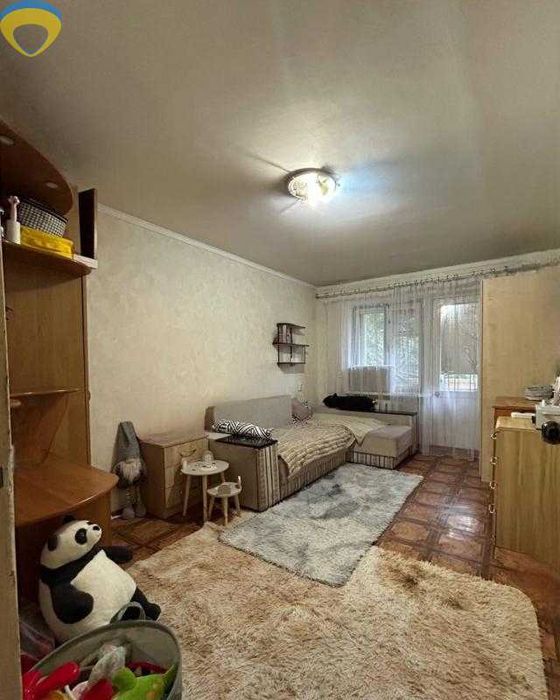 Продам 3-х комнатную  на Терешковой /угол Варненской, рядом с парком