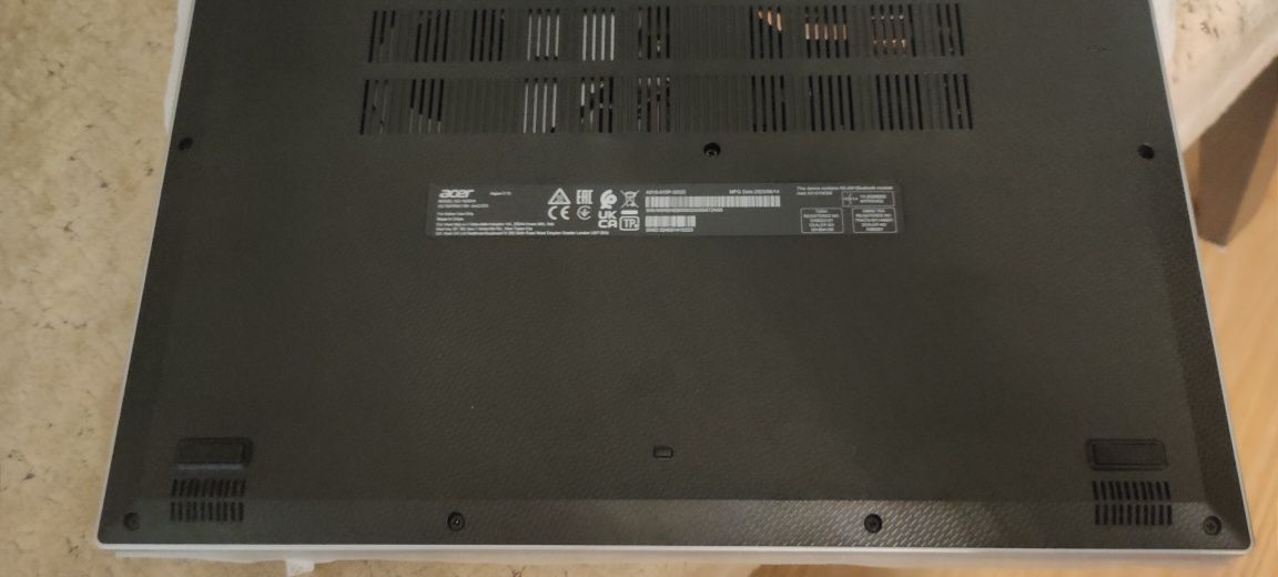 Portátil Acer novo com garantia 3anos