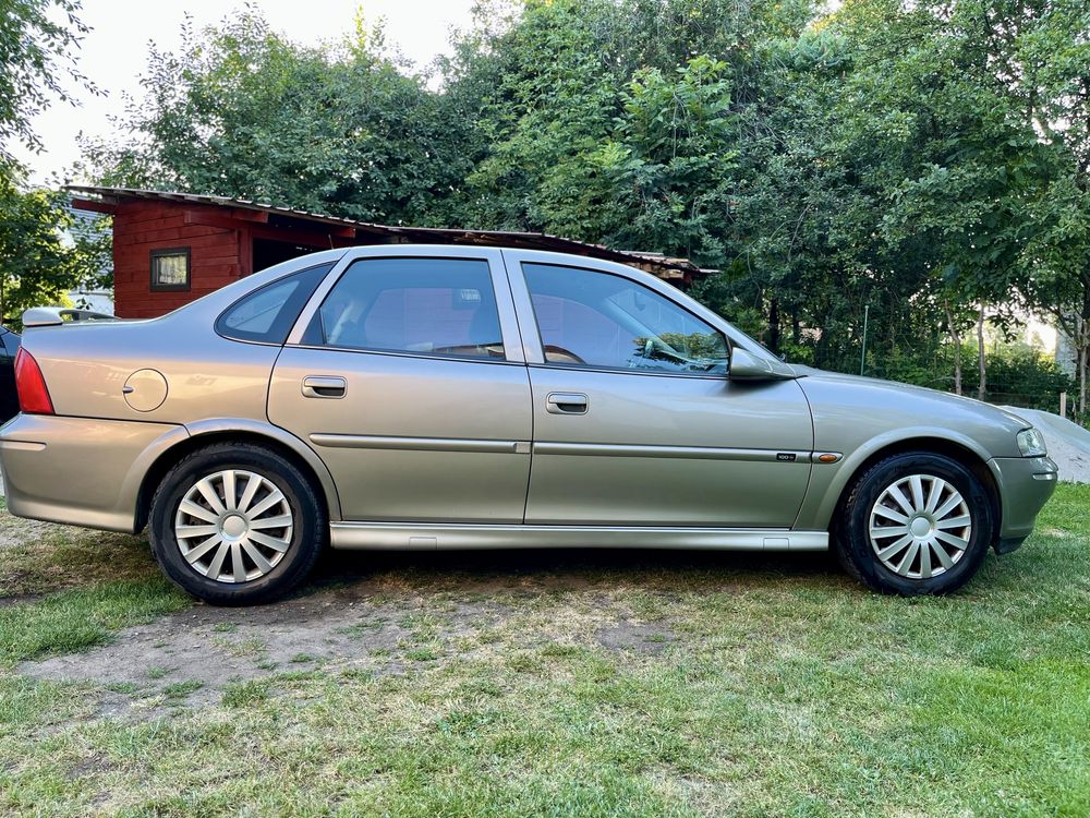 Opel Vectra B 1.6 16V