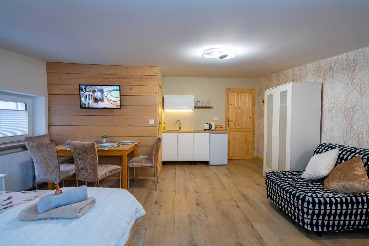 Zaciszne Centrum Szklarska Poręba Mini Apartamenty Pokoje