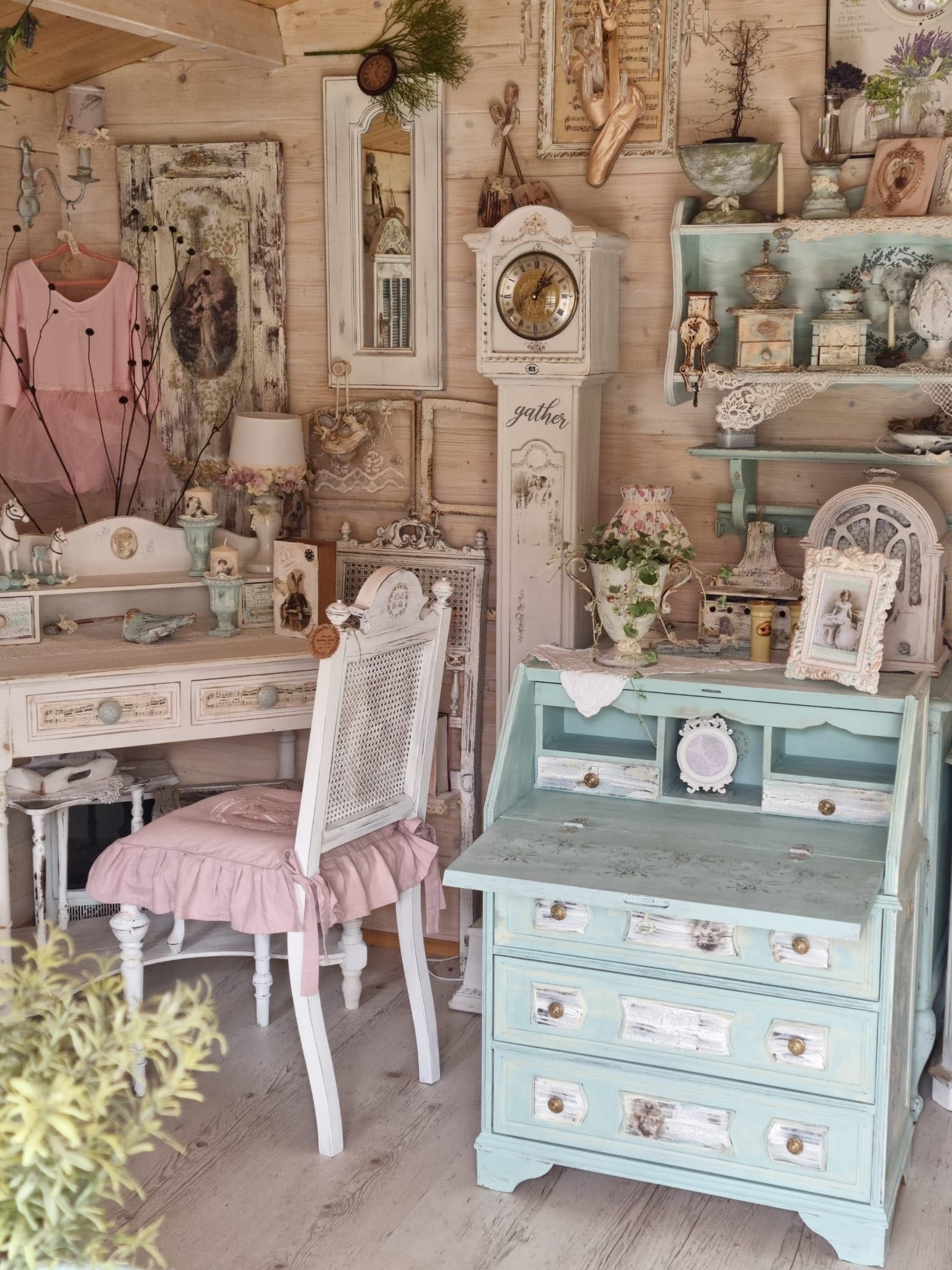 Sekretarzyk komoda szafka Shabby chic