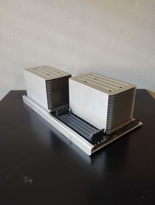 Apple Mac Pro 5,1 Dual CPU Tray (2× Intel Xeon E5620, 2.40GHz)