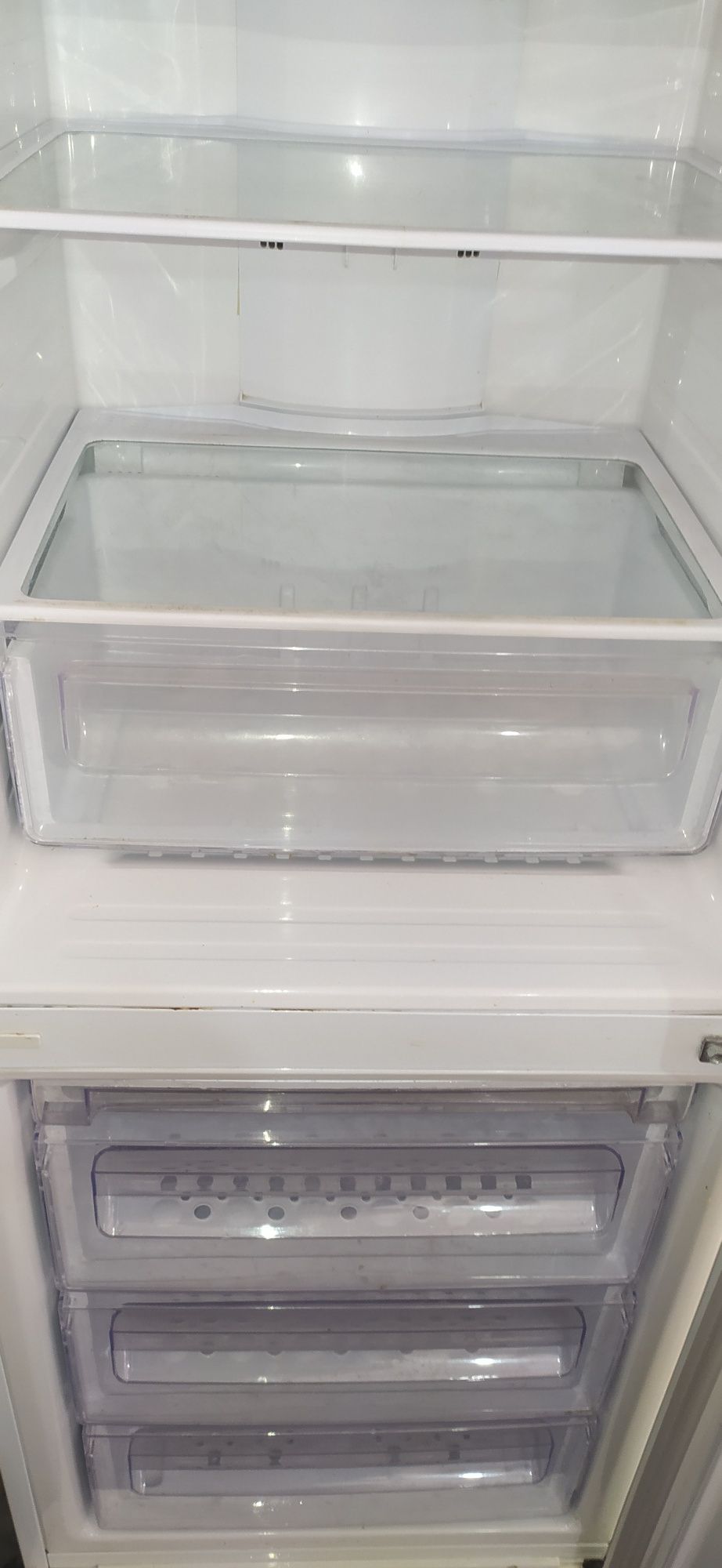Продам холодильник Самсунг No frost