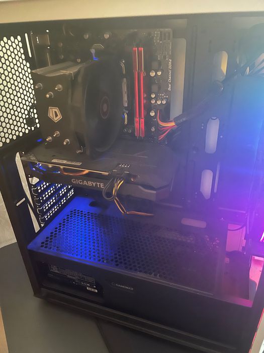 Пк самосборка в хорошем состояние.