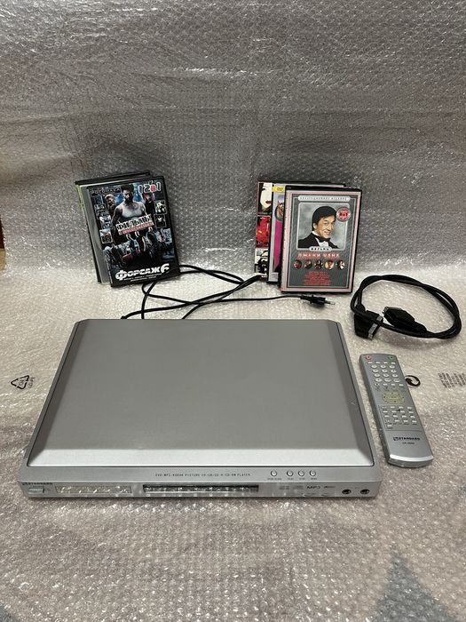 DVD Master Style of Switzerland:dolby digital/optical/coaxial/av/scart