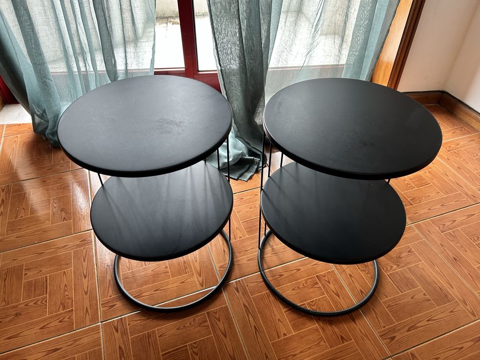 Conjunto espelho e mesinhaa cabeceira